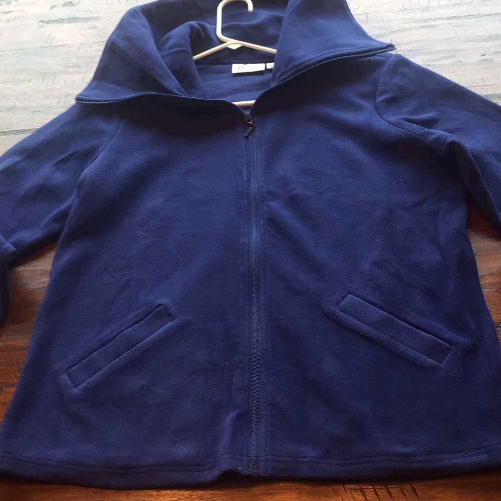 Denim & Company blue sweater